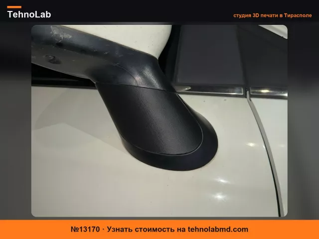 №13170 Крышка зеркала Fiat 500 правая сторона