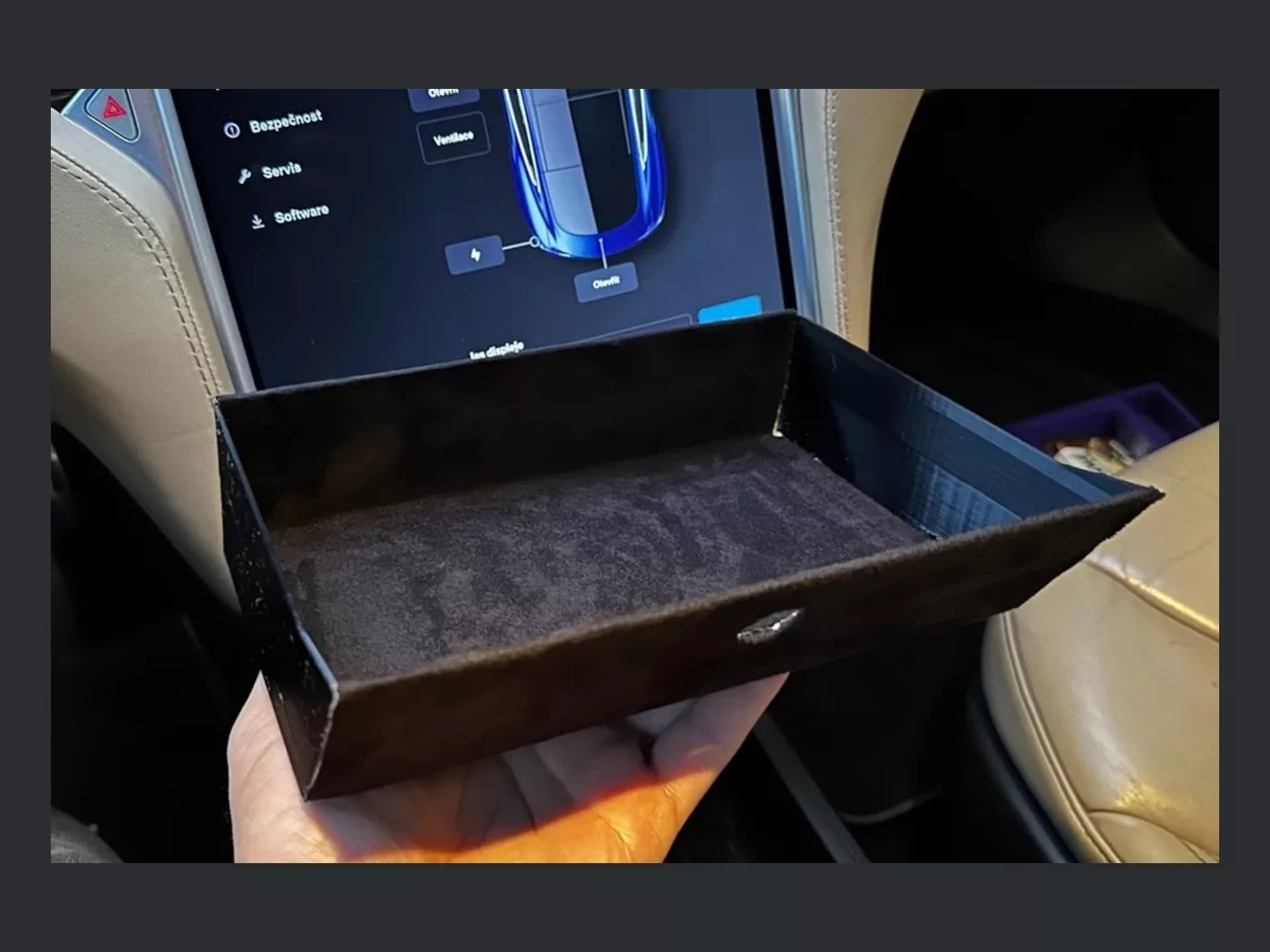№31 Выдвижной ящик-органайзер Tesla Model S / X