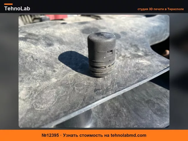 №12395 Буферная подушка багажника Nissan X-Trail T31